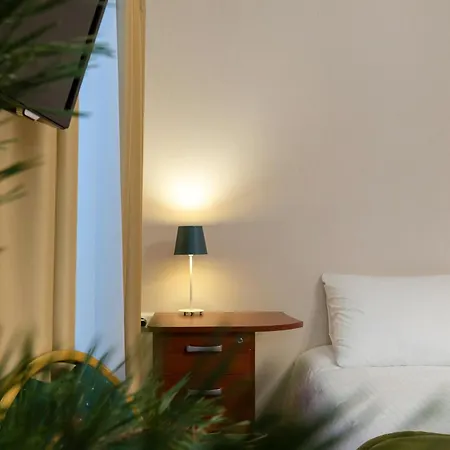 Verevi Inn *