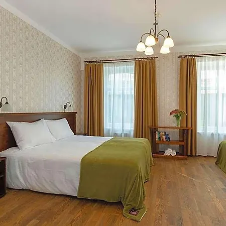 Verevi Inn *