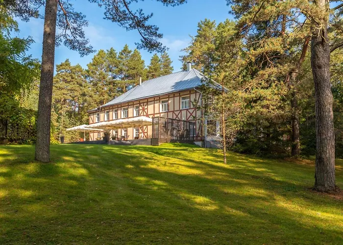 维利维汽车旅馆 *